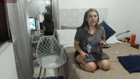 Victoria online show from 5, 12, 2024