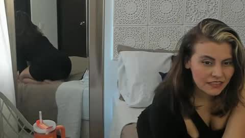 Victoria online show from 6, 12, 2024