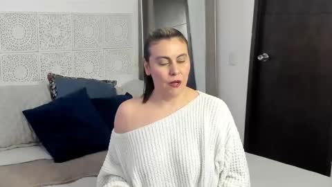 Victoria online show from 30, 12, 2024