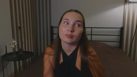 Snapshot of may_dani chatting on 26, 11, 2025 Dani and May online show from 26, 11, 2025