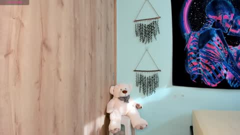 Snapshot of maya__fox chatting on 26, 1, 2025 OF mayitta19 online show from 26, 1, 2025