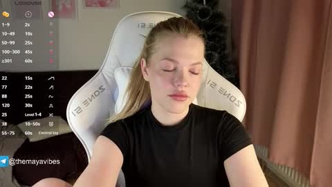 Snapshot of maya_blonde18 chatting on 17, 1, 2026 Maya online show from 17, 1, 2026