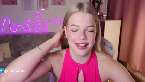 Snapshot of maya_blonde18 chatting on 3, 2, 2026 Maya online show from 3, 2, 2026