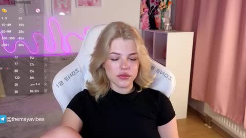 Snapshot of maya_blonde18 chatting on 6, 2, 2026 Maya online show from 6, 2, 2026