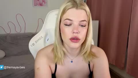 Snapshot of maya_blonde18 chatting on 22, 2, 2026 Maya online show from 22, 2, 2026