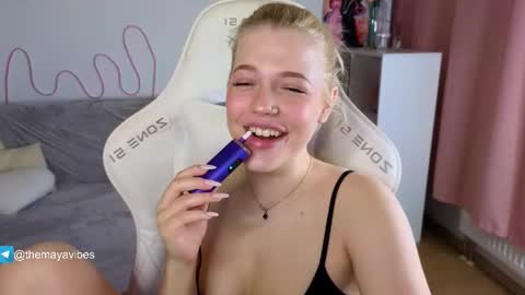 Snapshot of maya_blonde18 chatting on 2, 3, 2026 Maya online show from 2, 3, 2026