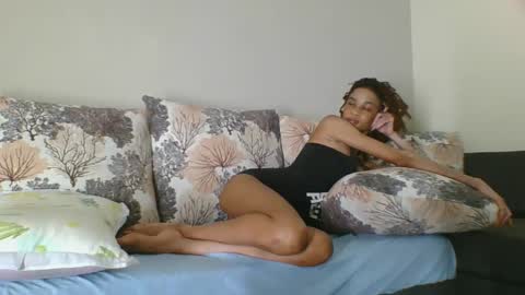 maya online show from 30, 9, 2025