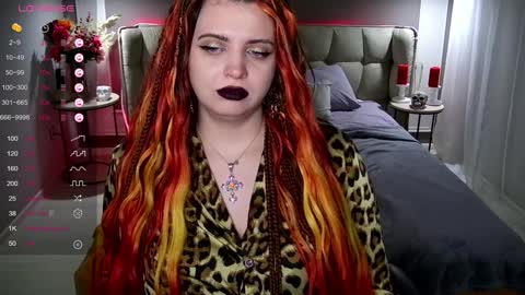 Snapshot of maya_mils chatting on 20, 1, 2025 Maya Mils online show from 20, 1, 2025