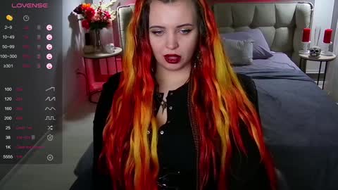 Snapshot of maya_mils chatting on 25, 1, 2025 Maya Mils online show from 25, 1, 2025