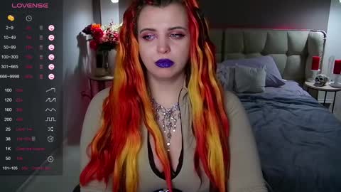 Snapshot of maya_mils chatting on 4, 2, 2025 Maya Mils online show from 4, 2, 2025