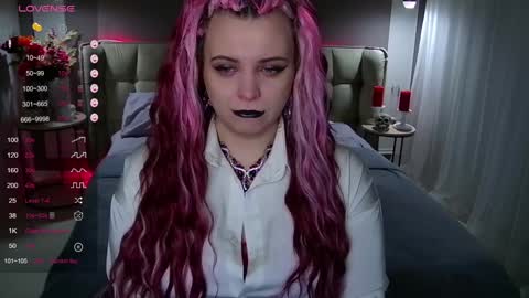 Snapshot of maya_mils chatting on 9, 2, 2025 Maya Mils online show from 9, 2, 2025