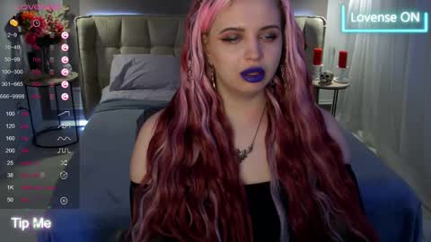 Snapshot of maya_mils chatting on 9, 3, 2025 Maya Mils online show from 9, 3, 2025