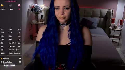 Snapshot of maya_mils chatting on 7, 11, 2025 Maya Mils online show from 7, 11, 2025