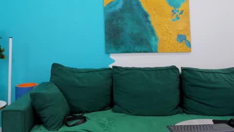 Maya online show from 24, 1, 2025