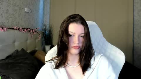 Mimi online show from 7, 6, 2026