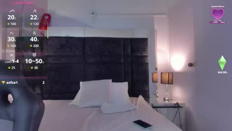 Snapshot of mayacurvy chatting on 13, 11, 2025 MAY online show from 13, 11, 2025