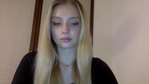 mayaflirt online show from 3, 3, 2026