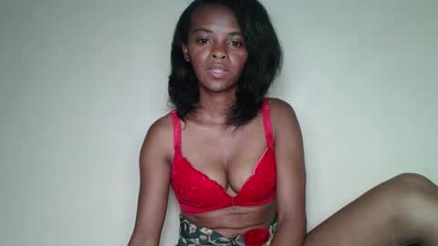 Snapshot of mayalabelle chatting on 16, 11, 2025 mayalabelle online show from 16, 11, 2025