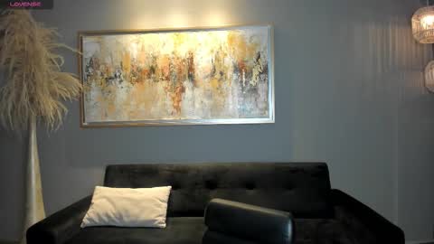 Maya online show from 30, 11, 2025