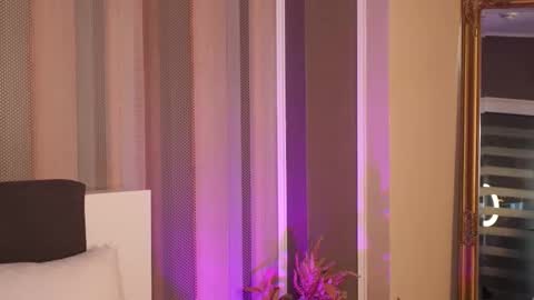 Maya online show from 1, 11, 2025