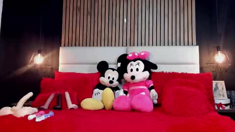 Snapshot of mayarusell01 chatting on 24, 9, 2025 Nicolle Ruselle Hello my lovely schedule for great fun from 630 am and end 800 pm Colombian time I wait for you online show from 24, 9, 2025