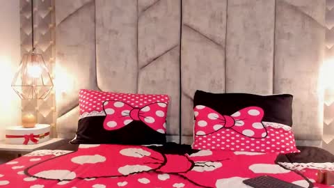 Snapshot of mayarusell01 chatting on 11, 10, 2025 Nicolle Ruselle Hello my lovely schedule for great fun from 630 am and end 800 pm Colombian time I wait for you online show from 11, 10, 2025