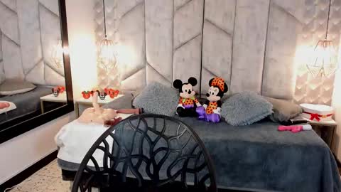 Snapshot of mayarusell01 chatting on 15, 10, 2025 Nicolle Ruselle Hello my lovely schedule for great fun from 630 am and end 800 pm Colombian time I wait for you online show from 15, 10, 2025