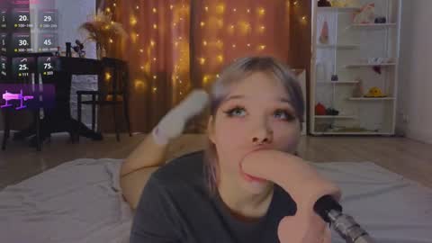 Snapshot of mayaster chatting on 6, 2, 2025 Maya online show from 6, 2, 2025