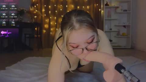 Snapshot of mayaster chatting on 21, 2, 2025 Maya online show from 21, 2, 2025