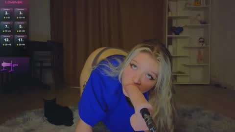 Snapshot of mayaster chatting on 23, 9, 2025 Maya online show from 23, 9, 2025