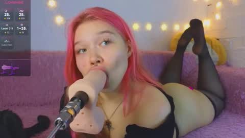 Snapshot of mayaster chatting on 2, 12, 2025 Maya online show from 2, 12, 2025