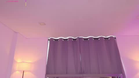 Snapshot of mayavexx chatting on 29, 5, 2026 Maya Vexx online show from 29, 5, 2026