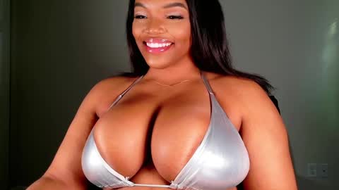 MayBabi online show from 12, 2, 2025