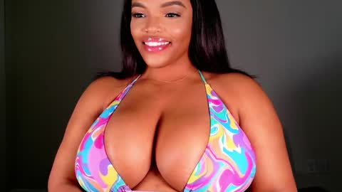 MayBabi online show from 19, 2, 2025