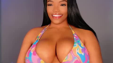 MayBabi online show from 3, 10, 2025