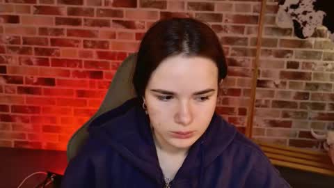 maybloom_ online show from 13, 2, 2026