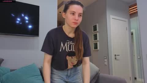 Snapshot of maydacarls chatting on 9, 11, 2025 My name Casey online show from 9, 11, 2025