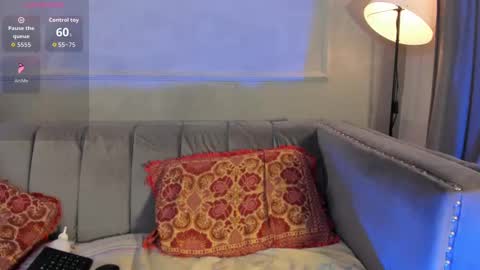 Snapshot of mayevanss chatting on 30, 10, 2025 mayevanss online show from 30, 10, 2025