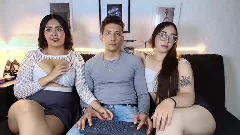 Snapshot of maykol_victoria chatting on 7, 6, 2026 Maykol victoria1624 online show from 7, 6, 2026
