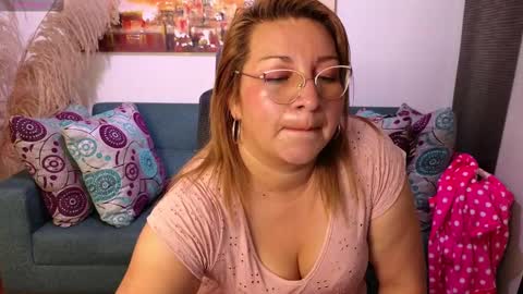 Mailyn online show from 23, 1, 2025