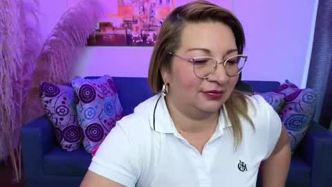 Mailyn online show from 25, 1, 2025