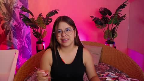 Mayly online show from 10, 4, 2026