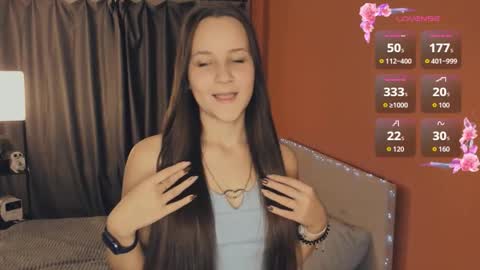 Snapshot of maysday chatting on 27, 11, 2025 May online show from 27, 11, 2025