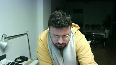 Snapshot of maythe4bwu chatting on 23, 12, 2024 maythe4bwu online show from 23, 12, 2024