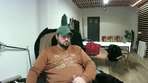 Snapshot of maythe4bwu chatting on 7, 1, 2025 maythe4bwu online show from 7, 1, 2025