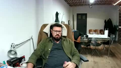 Snapshot of maythe4bwu chatting on 25, 10, 2025 maythe4bwu online show from 25, 10, 2025