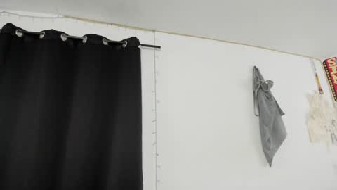 Snapshot of mazikeen_18 chatting on 9, 12, 2024 mazikeen_18 online show from 9, 12, 2024