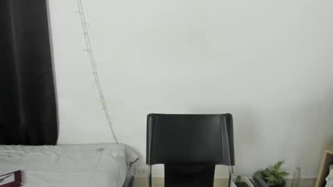 Snapshot of mazikeen_18 chatting on 11, 9, 2025 mazikeen_18 online show from 11, 9, 2025