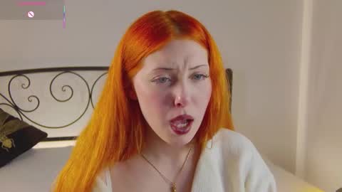 Snapshot of mazymayes chatting on 10, 11, 2025 Mazy online show from 10, 11, 2025