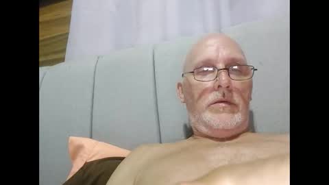 Snapshot of mbravo420 chatting on 29, 5, 2026 mbravo420 online show from 29, 5, 2026
